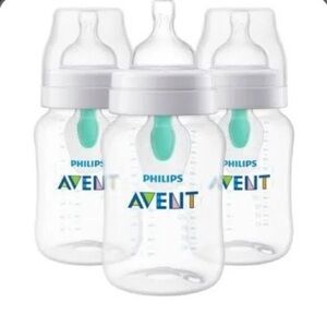 6 Philips Avent Baby Bottles Set with 1 month plus nipples and 4 0m+